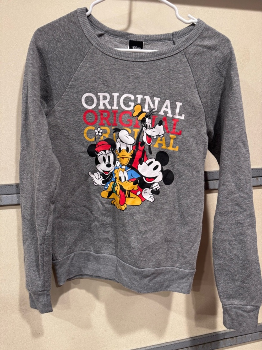 Disney Original Gang Gray Crewneck Sweater Women’s Size Medium Mickey & Gang